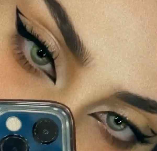 مدل های زیبا از جدیدترین خط چشم های فانتزی دخترانه