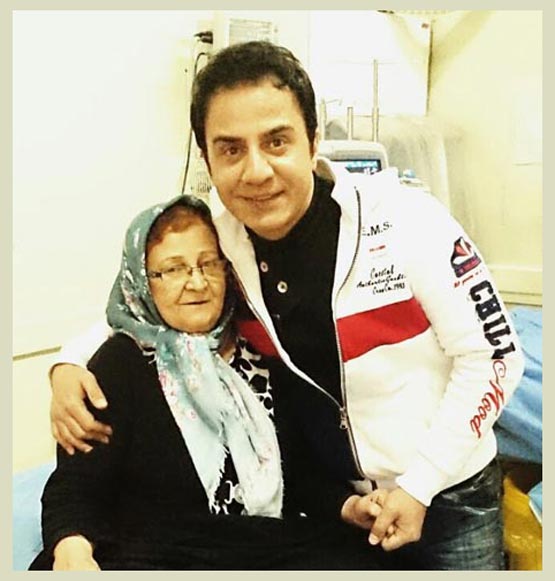 بوسه جنجالی عمو پورنگ برپای این زن + عکس