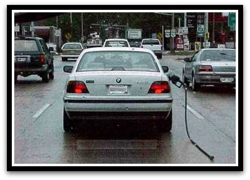 عکس های واقعا خنده دار ازکارهای احمق ترین افراد