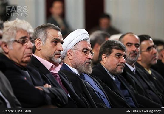 دیدار خانم های باریگر مشهور با روحانی (تصاویر)