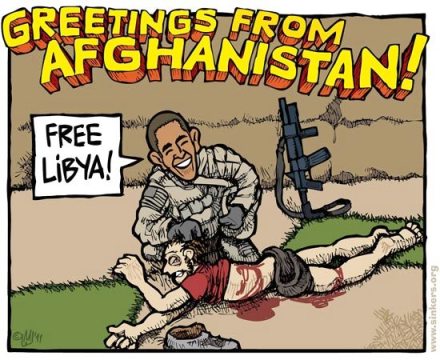 تجاوز اوباما به یک افغانی!! عکس