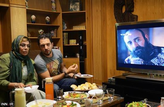 عکس های بهرام رادان در حال تماشای حریم سلطان