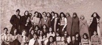 تصویری از دختران بی حجاب با استادشان