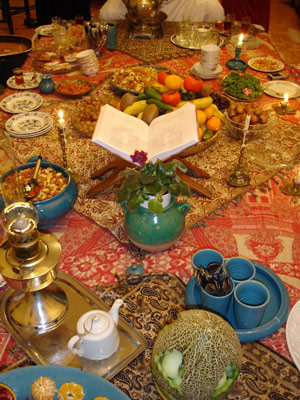 چیدمان زیبای منزل برای شب یلدا (تصاویر) چیدمان زیبای منزل برای شب یلدا (تصاویر)