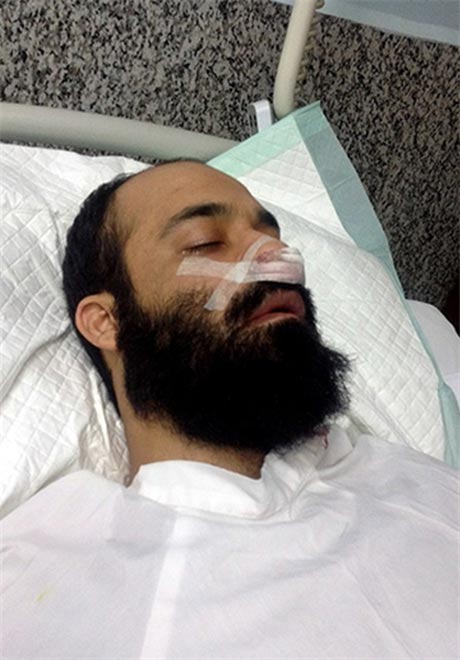 مداح معروف حنجره اش را به تیغ جراحان سپرد+عکس