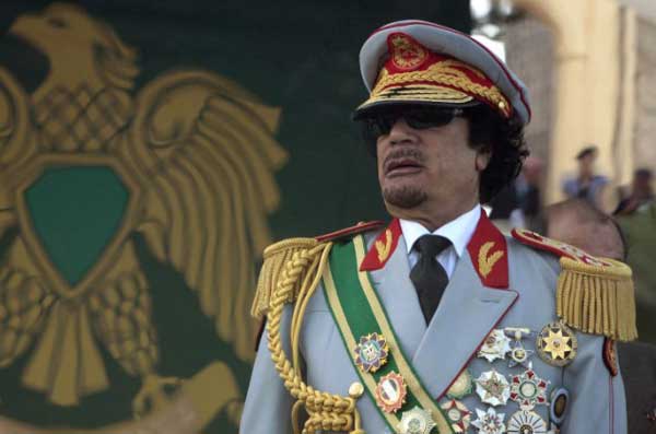 اتاق های جنسی سرهنگ قذافی کشف شد!+عکس 