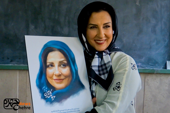 تصاویر جشن تولد مرجانه گلچین با بازیگران شاهگوش 