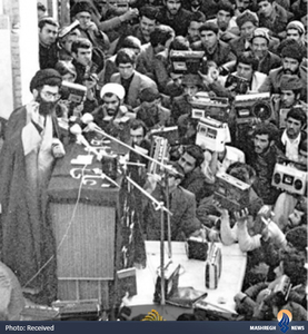 عکس کمیاب و منحصر بفرد از رهبر انقلاب