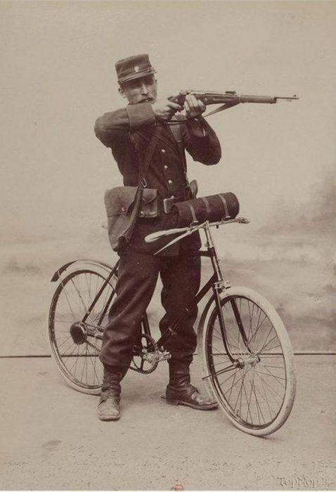 این دوچرخه ی جالب در زمان جنگ استفاده می شد!