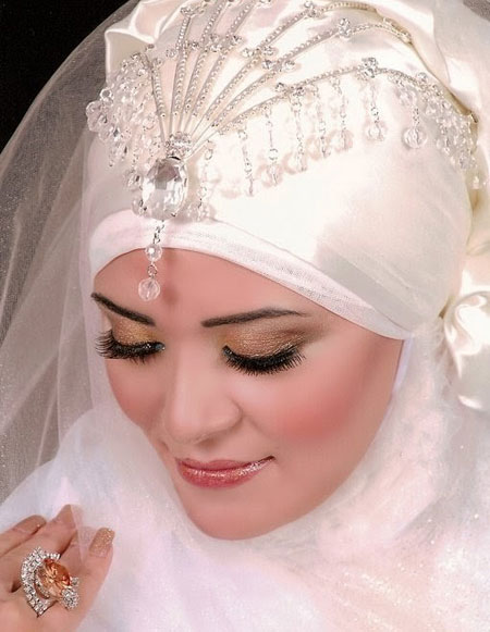 مدل های جدید تور عروس محجبه و باحجاب + میکاپ