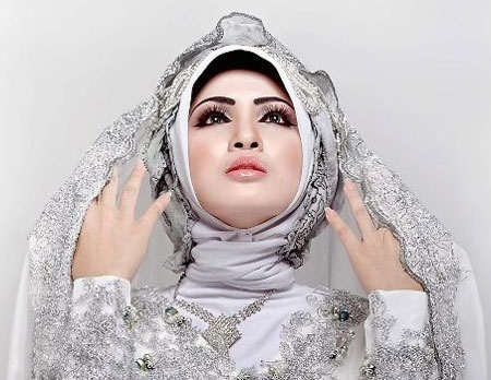 مدل های جدید تور عروس محجبه و باحجاب + میکاپ