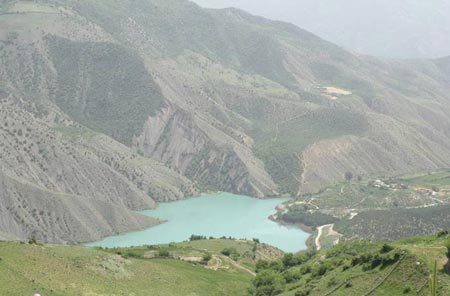آشنایی با 12دریاچه شگفت انگیز و زیبای ایران +تصاویر