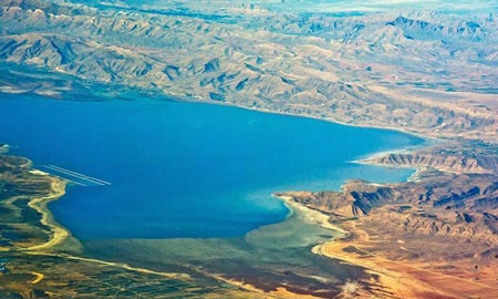 آشنایی با 12دریاچه شگفت انگیز و زیبای ایران +تصاویر