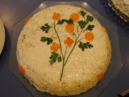 جدیدترین نمونه های تزئین سالاد الویه (تصویری)