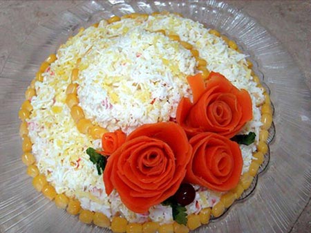 جدیدترین نمونه های تزئین سالاد الویه (تصویری)