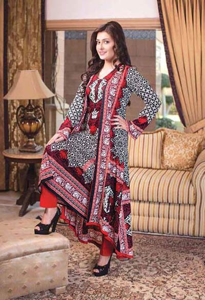 شیک ترین مدل های لباس مجلسی پاکستانی 2014