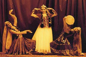 آموزش جالب رقص تره کمه آموزش جالب رقص تره کمه