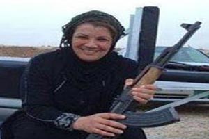 زن پر دل و جراتی که قاتل داعشی ها بود + (عکس)