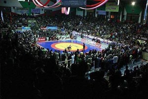 لحظه غم انگیز ورود دختران ایرانی با لباس برزیل به ورزشگاه + (عکس) لحظه غم انگیز ورود دختران ایرانی با لباس برزیل به ورزشگاه + (عکس)