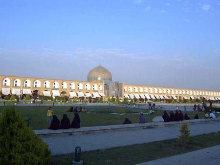  آموزش فتوشاپ، حذف عوامل اضافی از تصویر 