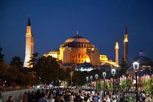 گردشگری رمضان در کدام کشورها بیشتر رونق دارد + تصاویر گردشگری رمضان در کدام کشورها بیشتر رونق دارد + تصاویر