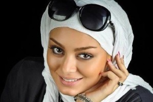سحر قریشی با عینک مارکش از برند ورساچه + (عکس)