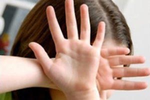 120 دختر زیبا و تعرض این مربی سالن