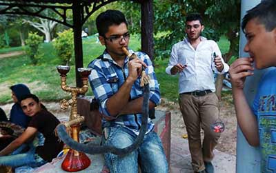 دختران و پسران ایران دود،آب و آتش (تصاویر)