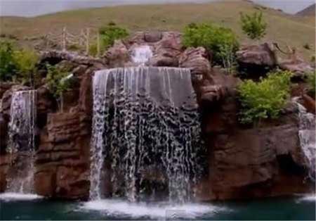  استخر دو میلیون دلاری این فرد ثروتمند + تصاویر