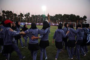 رقص دختران در جشنواره ورزشی دانشجویان + تصاویر