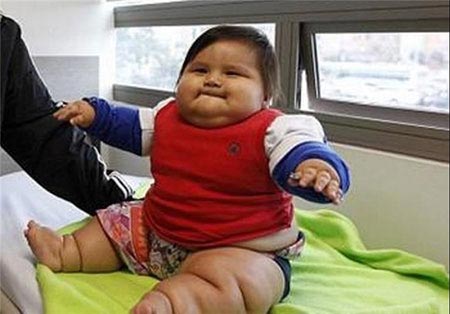 رژیم جالب چاق ترین دختر 8 ماهه جهان + عکس