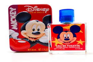 عطر و ادکلن زدن برای کودکان مضر است یا نه