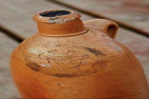 قدیمی ترین بطری آب معدنی دنیا کشف شد! + عکس