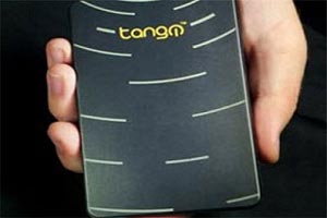 قابل حمل ترین رایانه شخصی جهان به اندازه گوشی موبایل