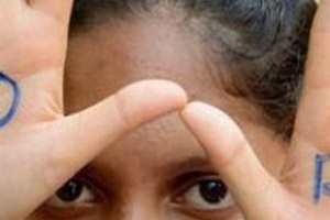 این دختر 8 ساله قربانی کودک آراری شد