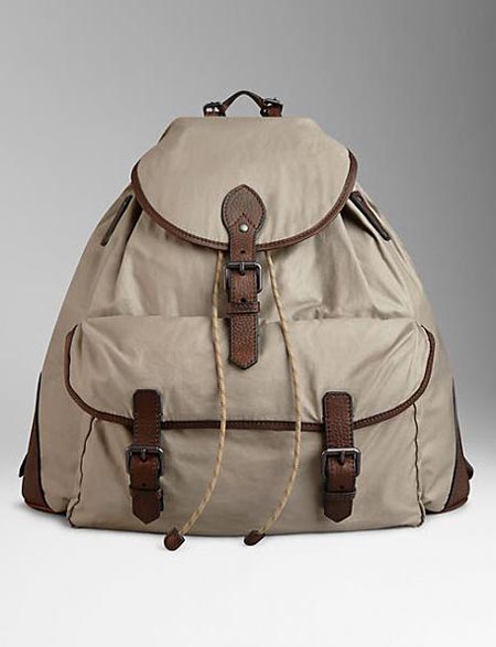 مدل کوله پشتی های جدید پسرانه برند Burberry 