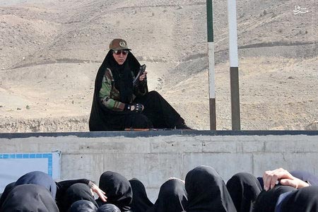 تصاویری از میدان تیرخواهران بسیجی