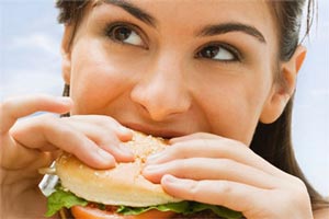 10 خوراکی شگفت انگیز برای لاغرها