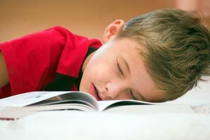 چگونه برای مدرسه خواب کودکان را تنظیم کنیم چگونه برای مدرسه خواب کودکان را تنظیم کنیم