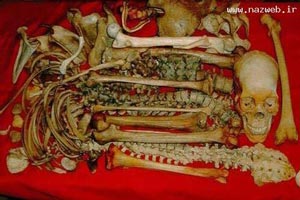 اسکلت هایی که این زن با آن ها رابطه جنسی داشت! + عکس
