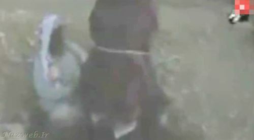 سنگسار یک زن توسط داعش + تصاویر 18+