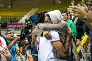 والیبالیست ها ایران با همسرانشان در جشن بازی های آسیایی (تصویری)