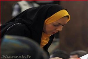 واکنش جنجالی آزاده نامداری و خانواده فرزاد حسنی در برنامه زنده + عکس