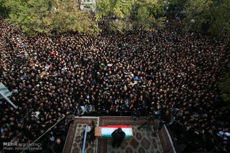 خیره کننده از تفاوت تشییع جنازه بهرام ریحانی و مرتضی پاشایی