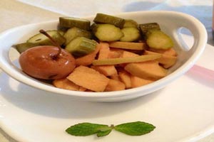 طرز تهیه ی ترشی به