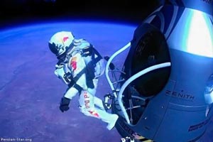 نخستین سقوط آزاد بشر از لبه فضا!! + تصاویر نخستین سقوط آزاد بشر از لبه فضا!! + تصاویر