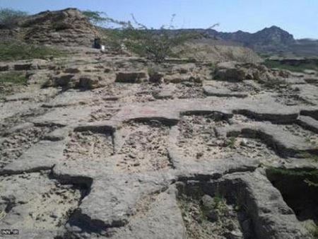 عکس های قبرستان جن ها در ایران ! 