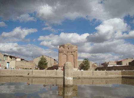 گنبد سرخ سلجوقی ها در مراغه و بناهای دیدنی آن + تصاویر