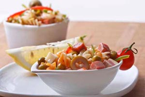 طرز تهیه سالاد آکا کورن طرز تهیه سالاد آکا کورن