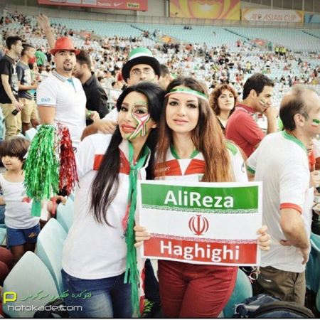 عکس های داغ دختران تماشاگربازی ایران و عراق جام 2015